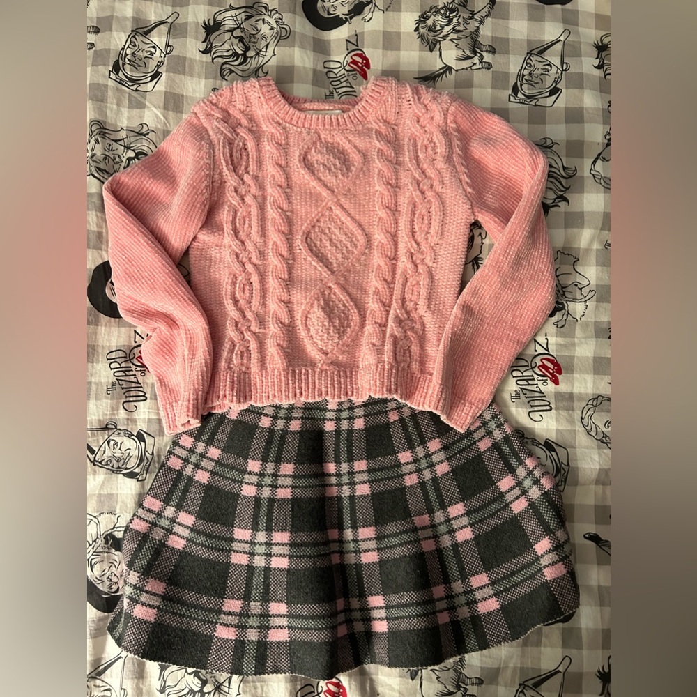 Tommy Bahama girls chenille sweater and skirt set NWOT 4T
